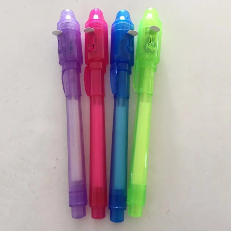 Divertida Caneta Luminosa (4 Pçs)